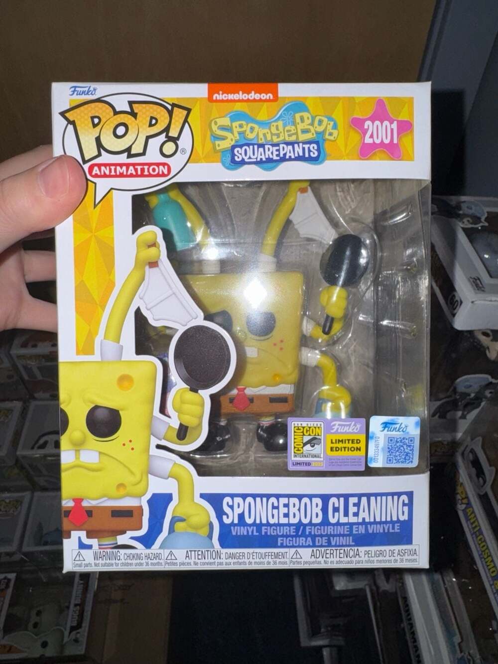 Funko Pop Animation SpongeBob Cleaning 2001 (2025 SDCC Exclusive)